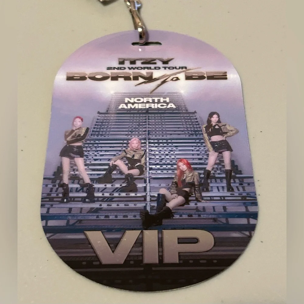 NEW! ITZY 2nd World Tour “Born To Be” OFFICIAL Tour VIP Laminate And Lanyard Set